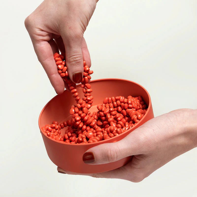 Crags Magnetic Putty – Matte Coral - MAKES SENSE TO ME